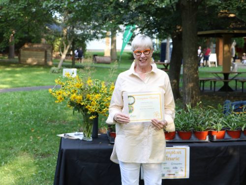 Concours Compton Fleurie, nombre record de participants et lancement de la plante identitaire de la municipalité