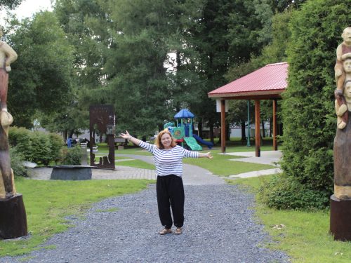 Janick a « habillé » les sculptures du parc Lions