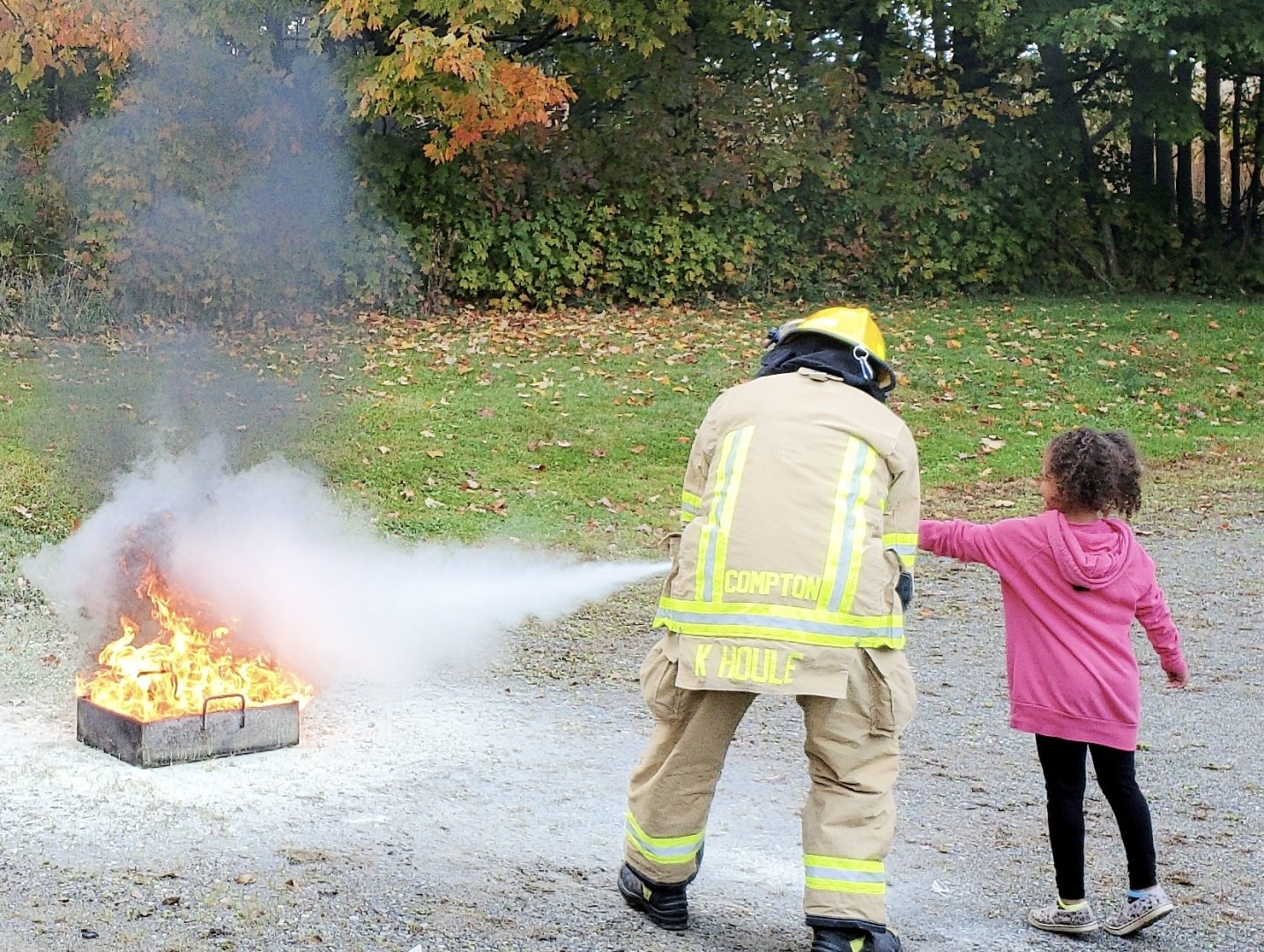 Démonstration comment éteindre un feu